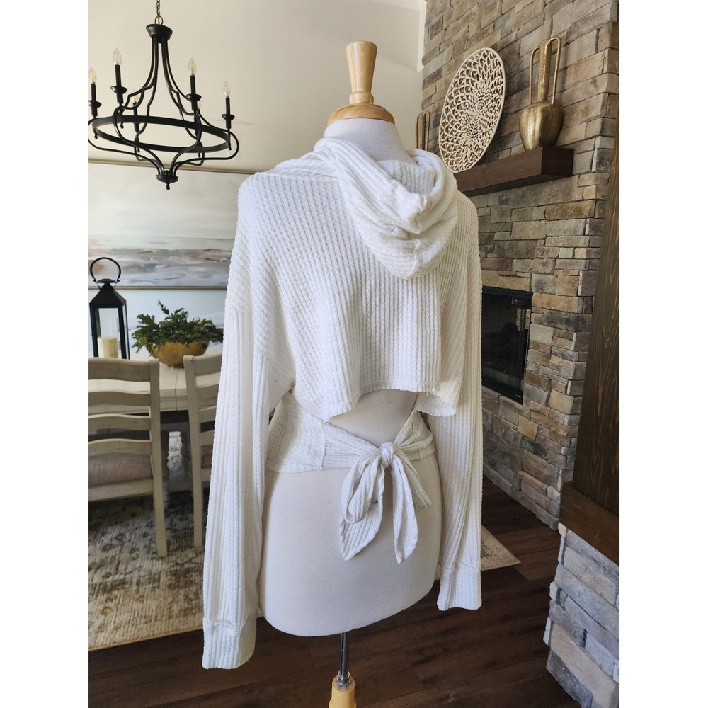Elan Boutique Off White Waffle Knit Cropped Hoodie Open Back Tie Sweater